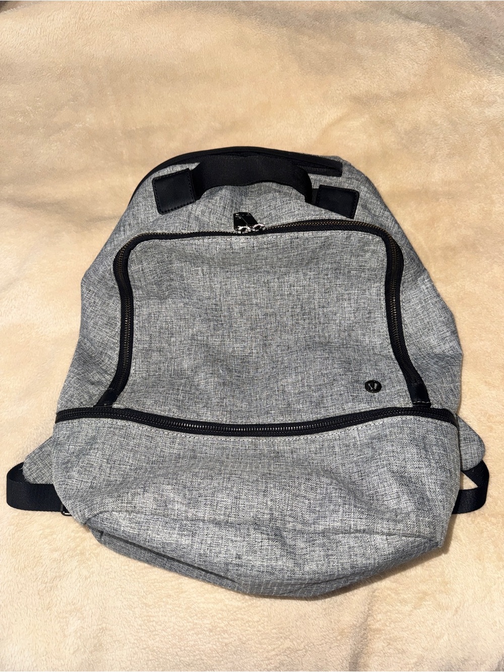 Lululemon Backpack - Picture 3 of 8